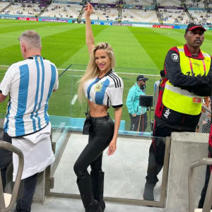 Umufana wa Argentina wari wiyemeje kwambara ubusa nitwara igikombe cy'isi yaciye ibintu [AMAFOTO]