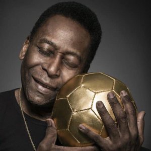 Perezida wa FIFA yavuze ikintu gikomeye bifuza gukorera Pele