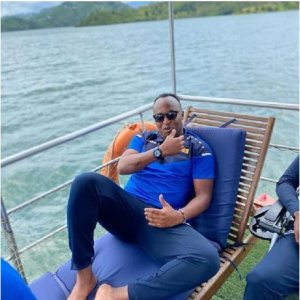 Rwaka Claude wahesheje Rayon Sport Peace cup azongera yungirize muri iyi kipe