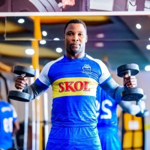 Rayon Sports yakiriye rutahizamu mu myitozo, itandukana n'undi mukinnyi yari ifite