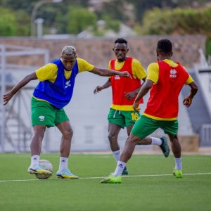 Amavubi yatangiye imyitozo yo kuzisubiza icyubahiro imbere ya Senegal