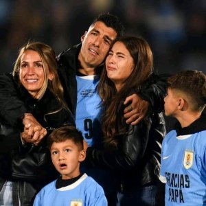 Mu marira menshi Luis Suárez yasezeye bagenzibe mu ikipe y'Igihugu