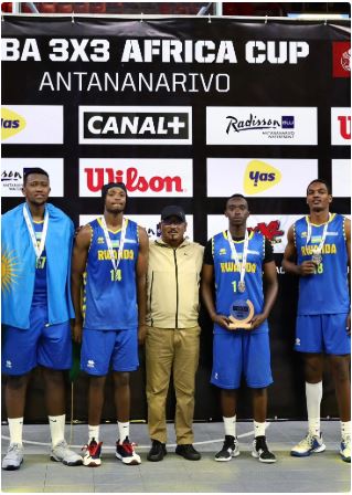 Basketball: U Rwanda rwegukanye umudali wa Feza mu Mikino Nyafurika y'abakina ari batatu