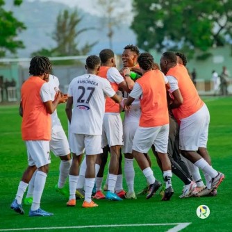 APR FC yasubiranye inyuma Mukura VS iyinyagirira muri Kigali Pelé Stadium-AMAFOTO