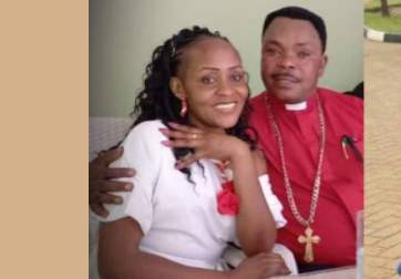 Umupasiteri yatwaye umugore w'unmugabo wasengeraga mu itorero rye