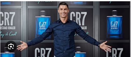 Cristiano Ronaldo yaciye agahigo kuri YouTube 