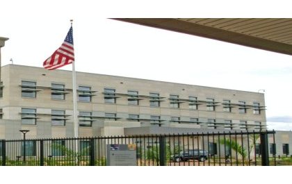 Ambasade ya Amerika mu Rwanda yasabye abaturage bayo kutajya mu bice byagaragayemo Ebola