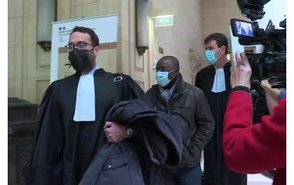 Paris: Bamwe mu bafungiwe ibyaha bya Jenoside bisubiyeho bashinjura Muhayimana baribazwaho
