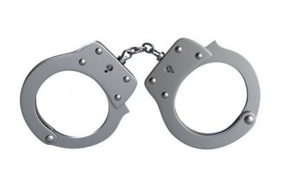 Kigali: Polisi yafashe abantu 3 ibacyekaho kwigana no gukoresha inyandiko mpimbano
