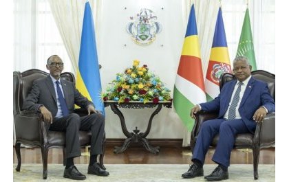 Perezida wa Seychelles Ramkalawan yashimiye Kagame wongeye gutorwa, yizeza gukomeza ubufatanye