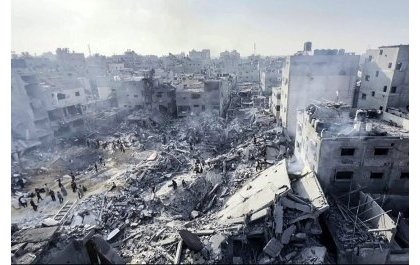 Israel yongeye kurasa ibisasu karundura i Gaza