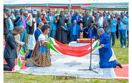 Perezida Ndayishimiye yatangaje ko yabonye Imana mu Izuba