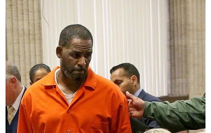 Uwahoze ari ‘fiancée' wa R.Kelly yijunditse umuryango we