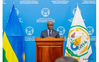 Nduhungirehe yanenze uwahinduye igisobanuro cy'ifoto y'intumwa z'u Rwanda n'iza RDC