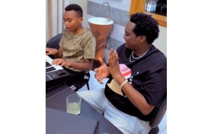 Joshua Baraka yatunguwe n'imfura ya DJ Pius yamucurangiye indirimbo ‘Wrong Places'