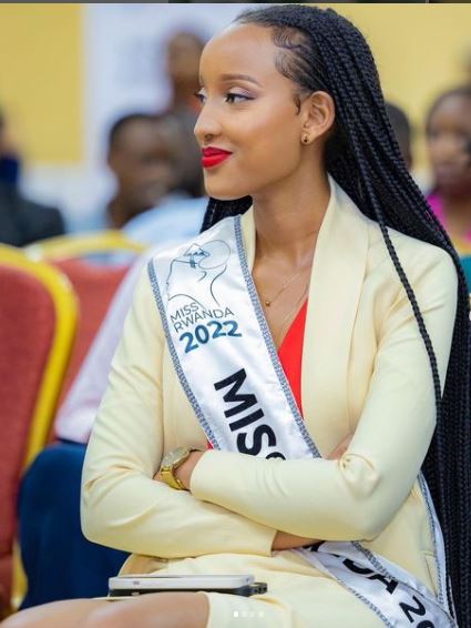  Miss Muheto umaranye ikamba imyaka 2 agiye guhagararira u Rwanda muri Miss Miss World 