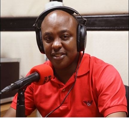 Murenzi Abdallah wayoboye Rayon Sports yahaye inama ikomeye abafana bayo 