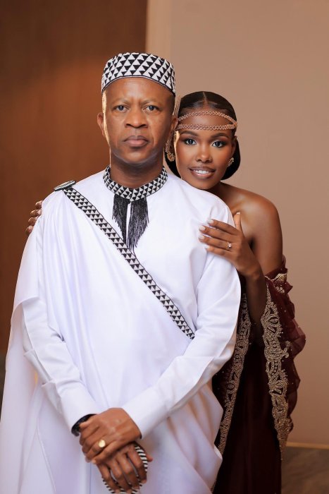 Frank Gashumba n'umugore we Malaika bibarutse imfura yabo
