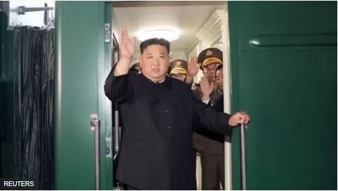 Kim Jong Un yageze mu Burusiya ari muri gariyamoshi ye gusura Putin