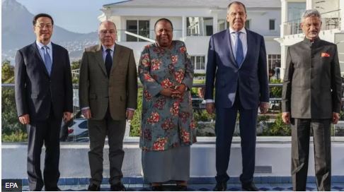 Abaministre b'Ibihugu bya BRICS bifuza ko isi yitandukanya n'Uburengerazuba ikaba nshya