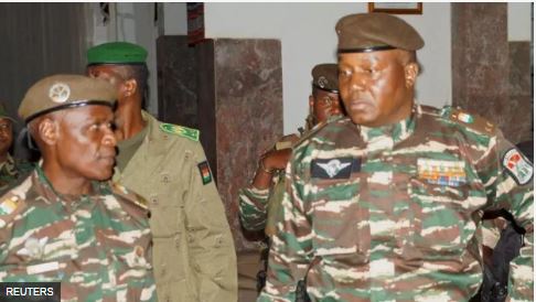Niger:Ibintu bikomeje gufata indi ntera, ubu ba Minisitiri n'abayobozi 180 bafunzwe