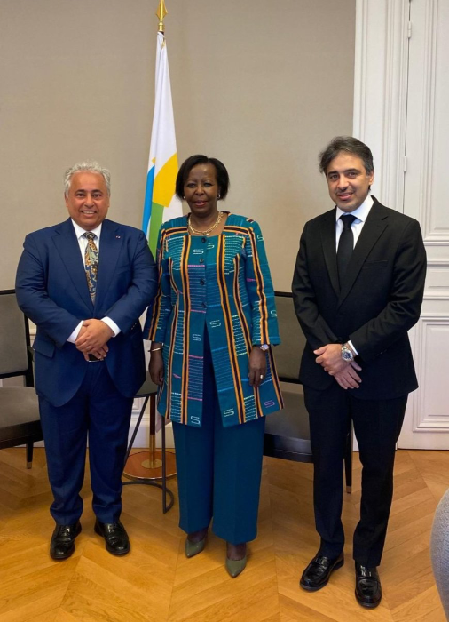 Louise Mushikiwabo yakiriye Ambasaderi wa Qatar baganira ku bufatanye bushya