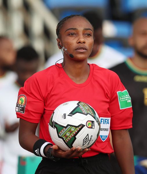 Mukansanga Salma niwe urasifura umukino wa nyuma w'Igikombe cy'Afurika cy'Abagore