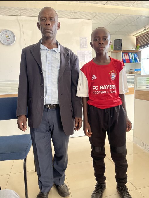 Umwe mu babyeyi b'abana bimwe amahirwe yo kujya mu ishuri rya Bayern Munich yagiye kuregera Perezida Kagame