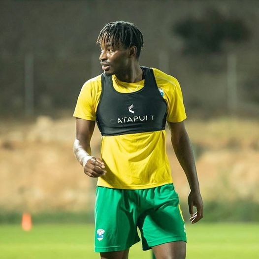 Rafael York yahawe ibyangombwa bimwemerera gukinira Amavubi