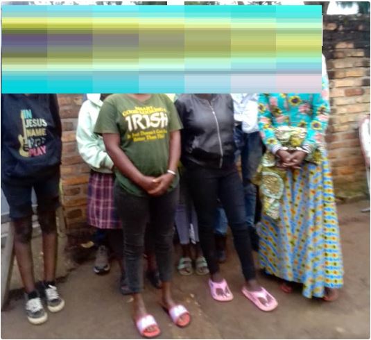 Muhanga:Umukwabu wafashe Abarimo abakobwa bakora ubujura bitwaje imihoro 