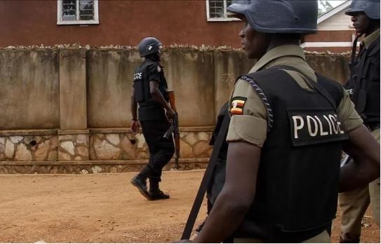 Uganda: Umugore yaje kuregera Umupolisi umugabo we birangira amusambanyije