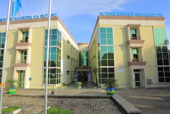 Umugore w'i Rutsiro yatwawe n'umugezi wishe abana be babiri na sebukwe