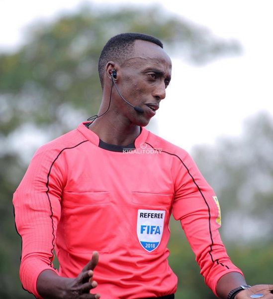 Umusifuzi uzasifura umukino wa APR FC na Rayon Sports yamaze kumenyekana