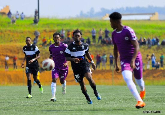 APR FC yisubije umwanya wa mbere,AS Kigali yongera gutsindwa