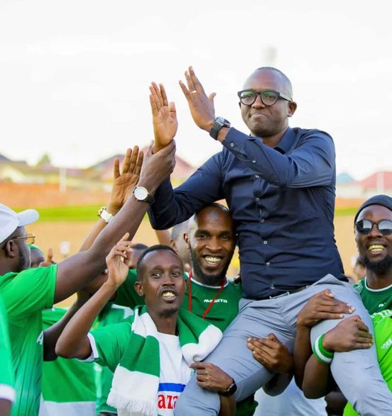 Haringingo Francis yagizwe umutoza wa Rayon Sports igiye gusinyisha abakinnyi ba mbere mu Rwanda