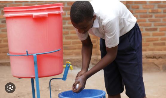 Mineduc yasohoye amabwiriza mashya yo kwirinda Marburg mu mashuri