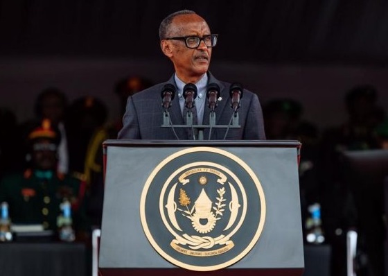 Ahazaza h'u Rwanda hari mu biganza byanyu- Perezida Kagame ku bofisiye bashya muri RDF
