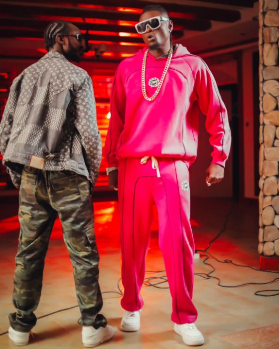 Ni we wabinsabye -Yago Pon Dat kuri Pallaso bahuriye mu ndirimbo iri kuri Album ye ya Gatatu