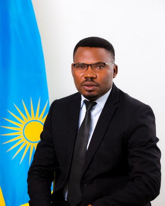 Perezida Kagame yahagaritse Minisiteri Bamporiki Edouard 