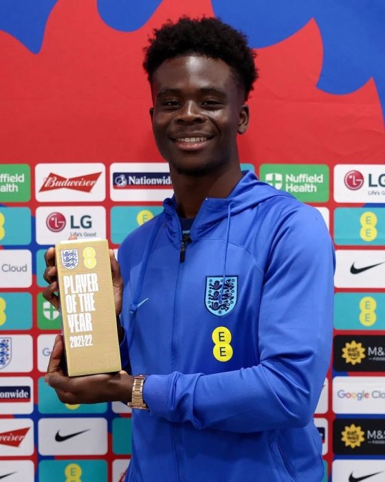 Bukayo Saka yatwaye igihembo gikomeye mu Bwongereza