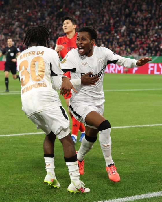 Bayern Munich yongeye gusezererwa mu Gikombe cy'Igihugu itarenze umutaru