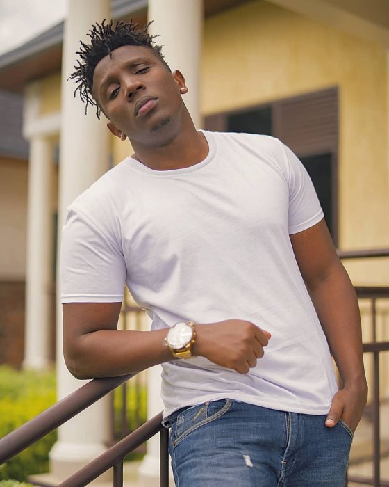 Nyuma y'igihe atagaragara, Christopher yari ahugiye kuri Album akozeho imyaka 9