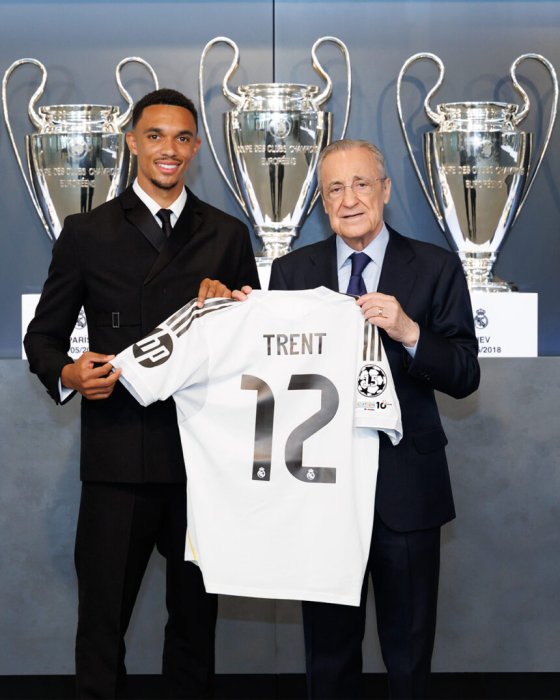Real Madrid yerekanye Trent Alexander-Arnold 