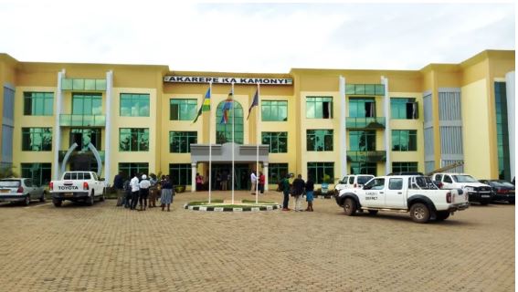 Kamonyi: Abagabo bagwiriwe n'ikirombe bavanywemo bapfuye