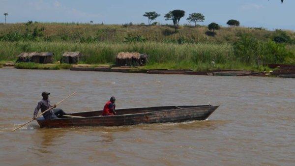 I Burundi hagaragaye imirambo itatu ireremba mu mugezi wa Rusizi
