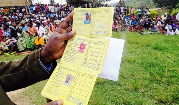 Abazatanga atarenze 5000 Frw ya Mituweli bihariye 70%
