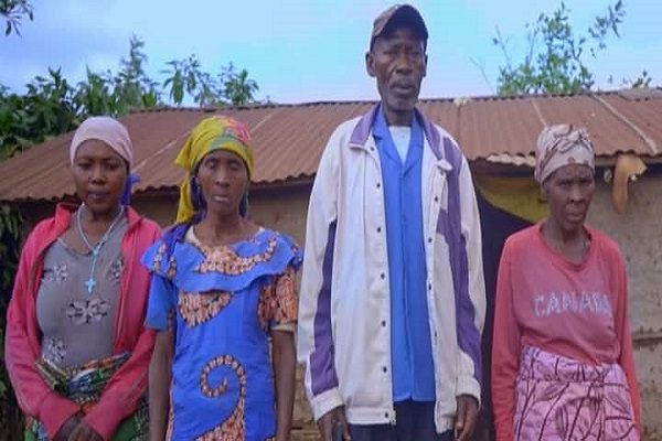 Abagore 3 bavukana bari mu byishimo byo gusangira umugabo umwe