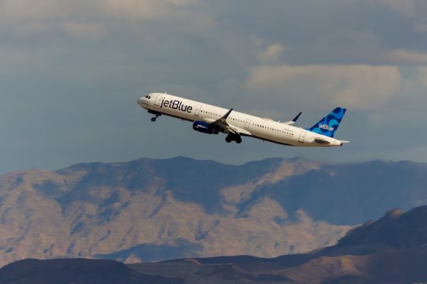 FAA yatangiye iperereza ku ndege ya JetBlue bikekwa ko yagonganye na drone