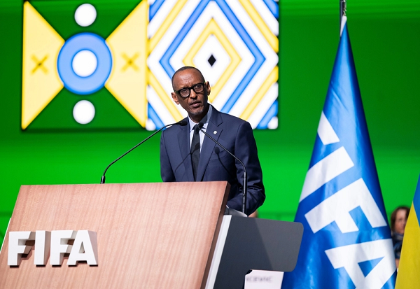 "Mujyane Politike mbi kure ya siporo"-Perezida Kagame abwira abo mu nama ya FIFA