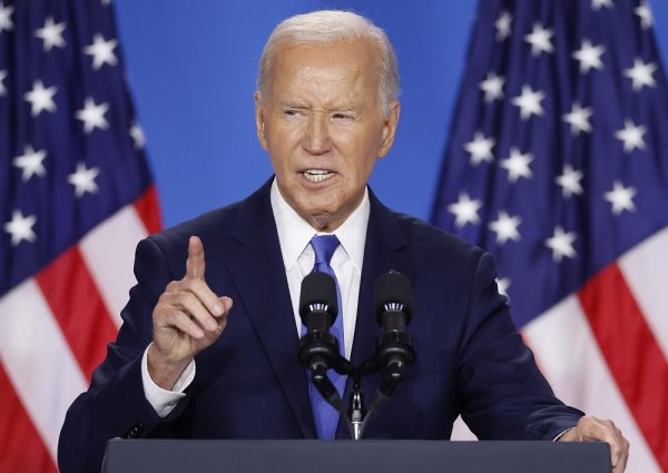 Itangazamakuru ryashinjwe guhishira uburwayi bwa Joe Biden